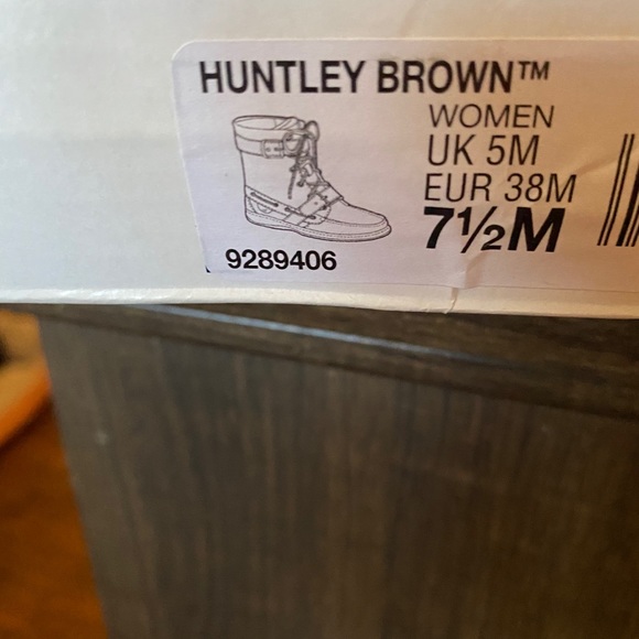 Boot - Picture 3 of 3